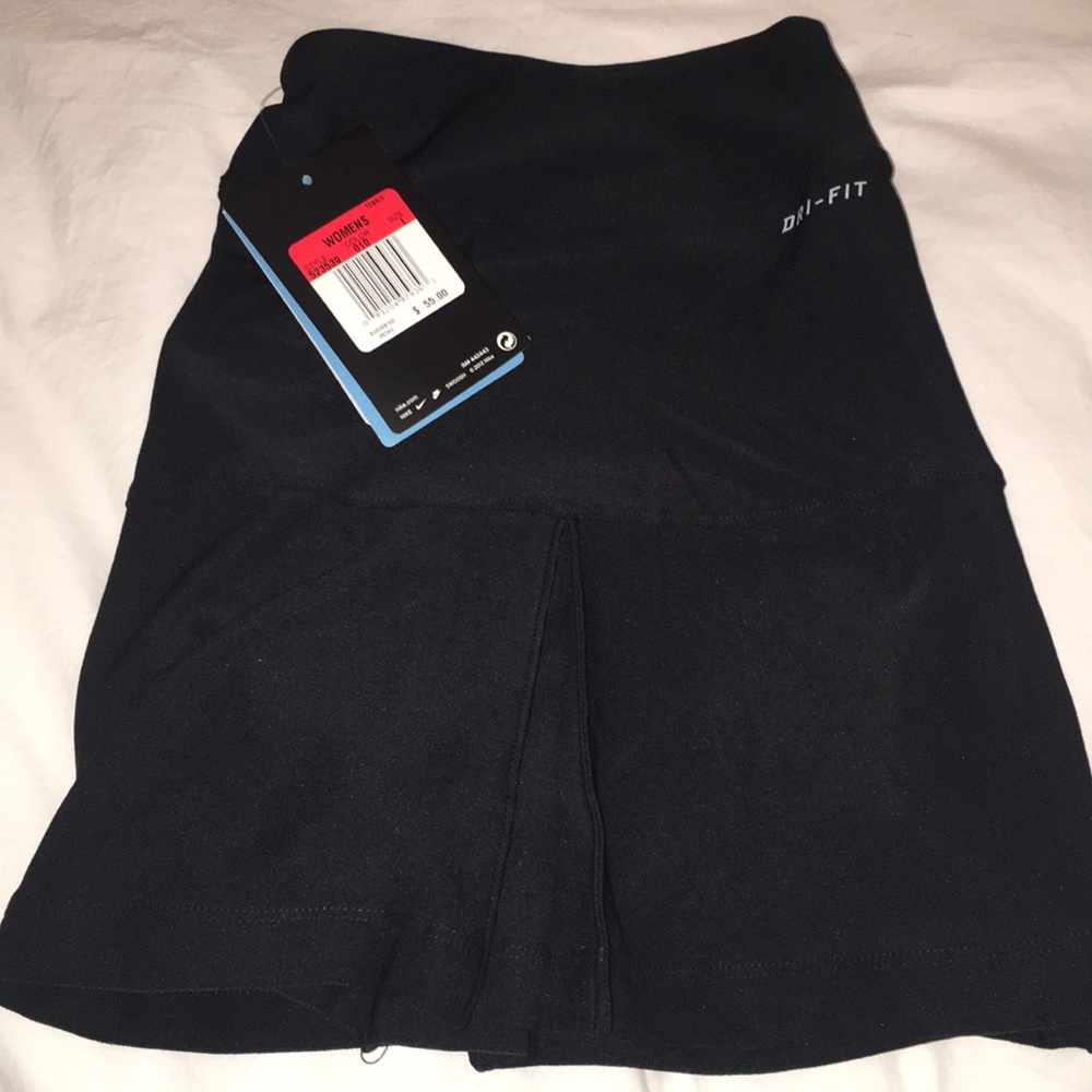 Nike Women’s Black Tennis Skirt